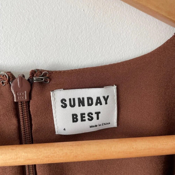 Aritzia Sunday Best Grayson Long Sleeve Mini Dress Brown Floral Size  4 - Picture 7 of 9